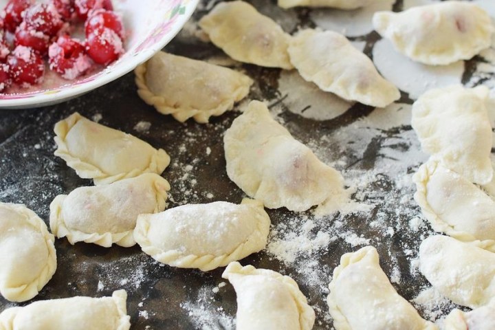 a sliced banana on a plate